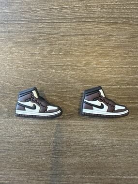 2 Retro Sneaker Shoe Charms High Top Accessories Fits Crocs Wristbands